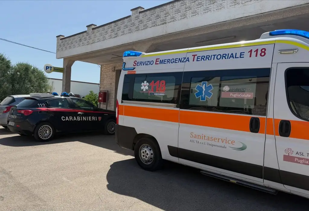 Martina Franca, i carabinieri che hanno salvato la postina Doriana